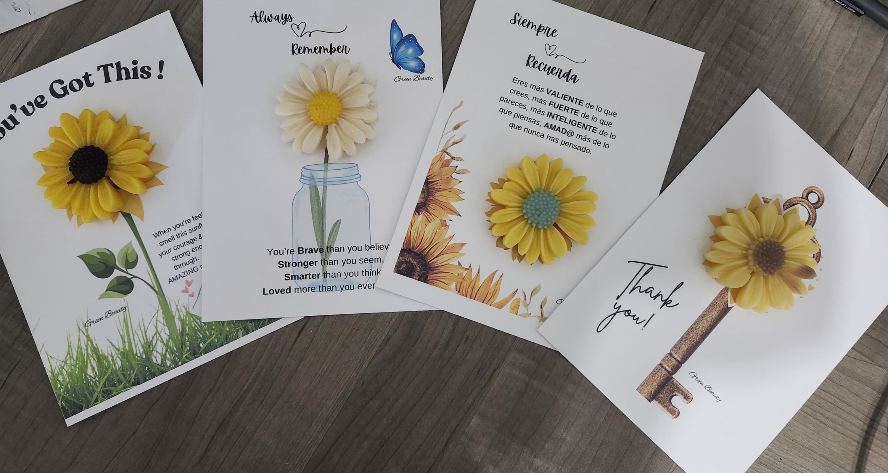 Floral Wax Melt Greeting Note Card | Handmade Flower Wax Melt Gift | Green Beauty